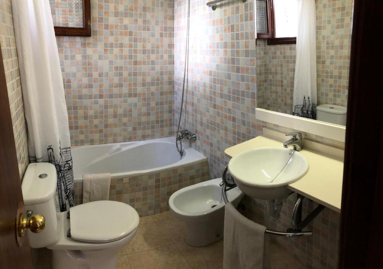 Villas Las Alondras Cala en Forcat Bagian luar foto